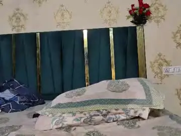 Chaturbate Live Sex Cam of indian_meenakshi_69