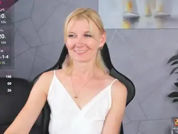 Chaturbate Sex Chat of julie_lucasss