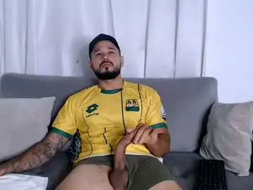 Chaturbate Live Sex of handsomen69