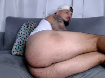 Chaturbate Adult Video Chat of handsomen69