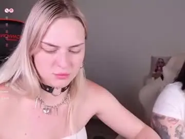Chaturbate Free Porn Cam of kitsudoll