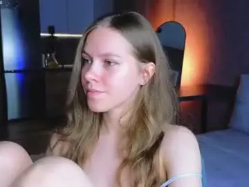 Chaturbate Best live sex cam show of melee_eva