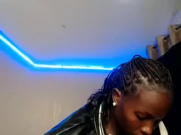 Chaturbate Sex Cam of essy_hero