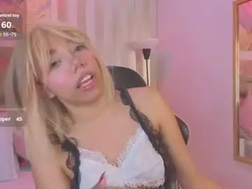 Chaturbate Live Sex of lilith_pink__