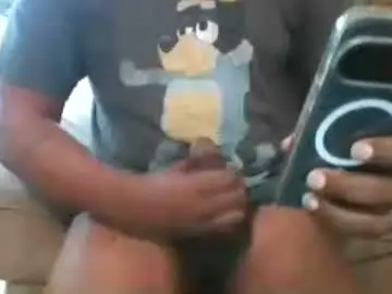 Chaturbate Live Sex Cam of shy333