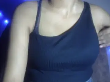Dscgirls Adult Webcam of Vaniya