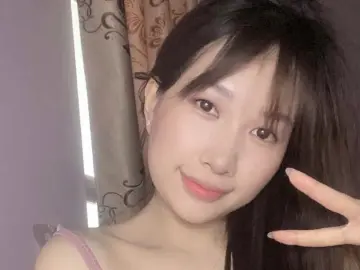 Imlive Live Sex Cam of Bunny95