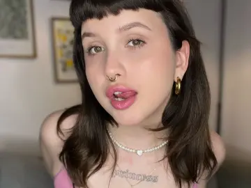 Imlive Free Live Porn of hellfirekiss_