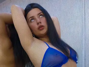 Imlive Watch Live Sex Cams of BonnieBloom_