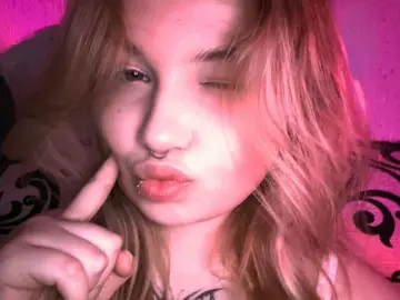 Livejasmin Free Porn Cam of LucileSharples