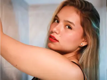 Livejasmin Live Porn of SusieJohns