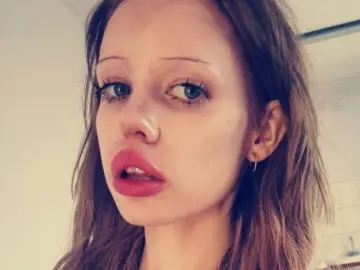 Livejasmin Nude Webcam of DorindaHeyden