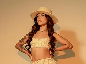 Myfreecams Sex Chat of ErikaBenzz