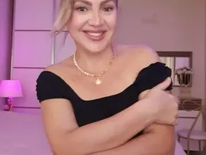 Myfreecams Free Live Porn of Anya_Shine