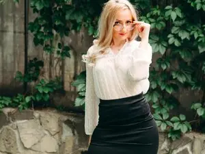 Myfreecams Best live sex cam show of White_flwer