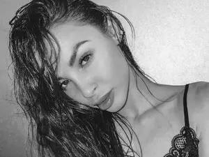 Myfreecams Free Porn Cam of Kirsten_D