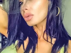 Myfreecams Live Sex Cam of Krasye