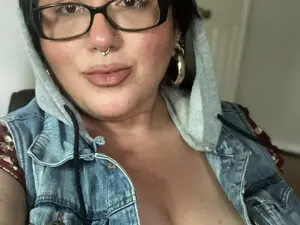 Myfreecams Free Porn Cam of LuckLucy_bbw1