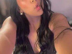 Myfreecams Watch Live Sex Cams of Lunarose_1