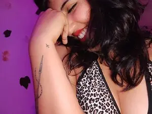 Myfreecams Free Porn Cam of Azaharziiz