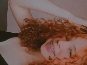 Myfreecams Sex Cam of Nigthbitch24