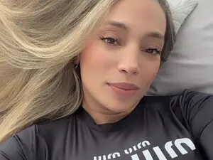 Myfreecams Sex Chat of SweetNinotCHk