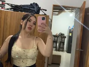 Myfreecams Live Sex of Jenmartinez