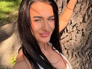 Myfreecams Nude Webcam of SheIsIris
