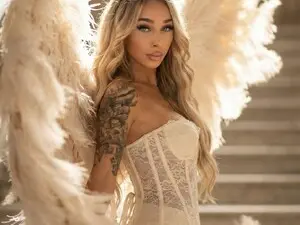 Myfreecams Live Sex of ChristynaRos