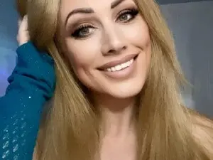 Myfreecams Free Porn Cam of Cassie_Hart