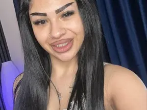 Myfreecams Watch Live Sex Cams of SpicyLeyla
