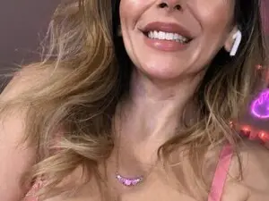Myfreecams Watch Live Sex Cams of KaliRx