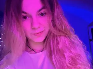 Myfreecams Sex Chat of Missi_More