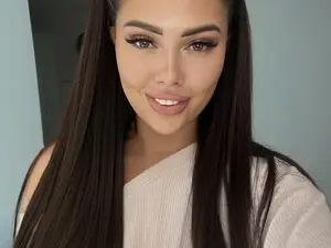 Myfreecams Sex Chat of Sweetylinaa