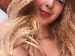 Myfreecams Live Sex Cam of Aldha