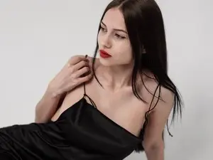 Myfreecams Sex Chat of Small_Emma0