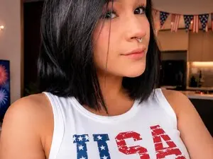 Myfreecams Free Porn Cam of Ginnaaaa_