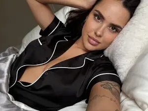 Myfreecams Best live sex cam show of NotYourNaomi