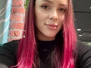 Myfreecams Free Live Porn of Lil_reya