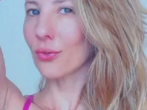 Myfreecams Live Porn of IndianaBella
