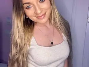 Myfreecams Sex Chat of SkyEyesLuna