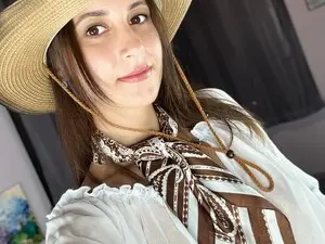 Myfreecams Sex Cam of SoLovelyAnna