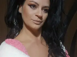 Myfreecams Free Live Porn of Misshaloveee