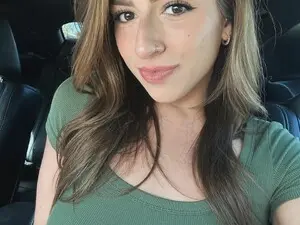 Myfreecams Private Sex Chat of Kaitlyn_