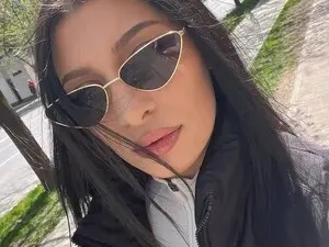 Myfreecams Sex Cam of SereneLuxe