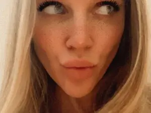 Myfreecams Adult Video Chat of Spicy_Giraffe