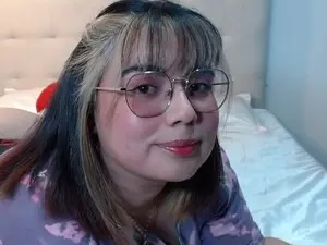 Myfreecams Live Sex Cam of Yini_angel07