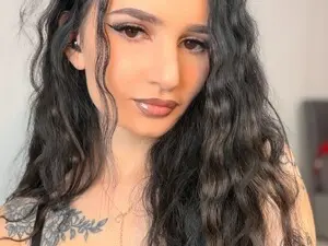 Myfreecams Watch Live Sex Cams of Sky011fall