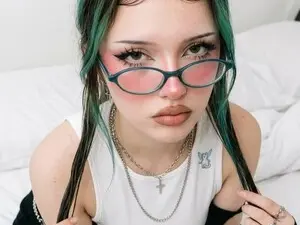 Myfreecams Free Porn Cam of SweetiieVal