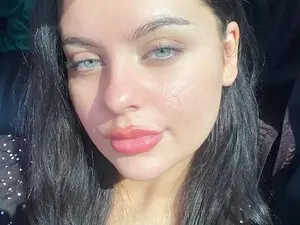 Myfreecams Live Sex of Celia_